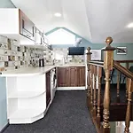 Hostel Status Centrum *
