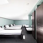 Hostel Status Centrum *