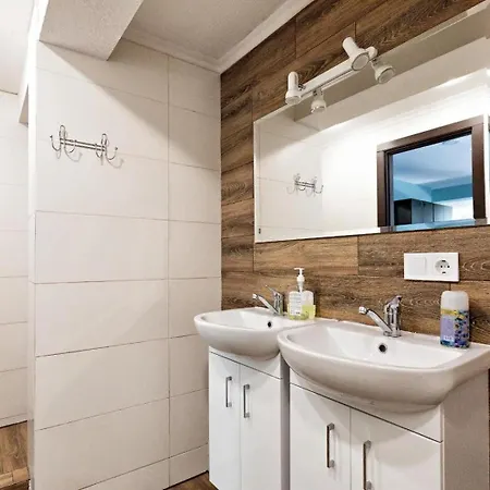 旅馆 Status Centrum *