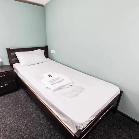 Hostel Status Centrum *