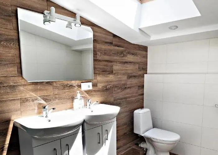 Hostel Status Centrum *