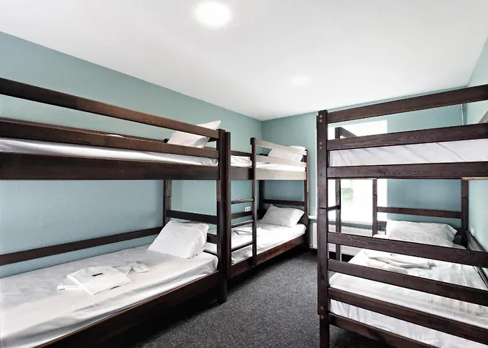 Hostel Status Centrum *