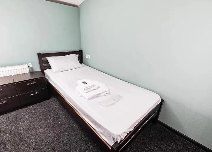 Hostel Status Centrum *